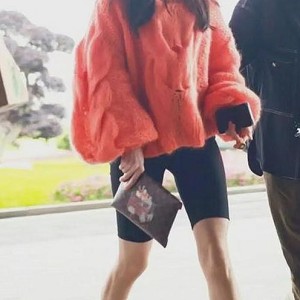 揭秘娱乐圈背后的“吃瓜”生态与明星成长轨迹